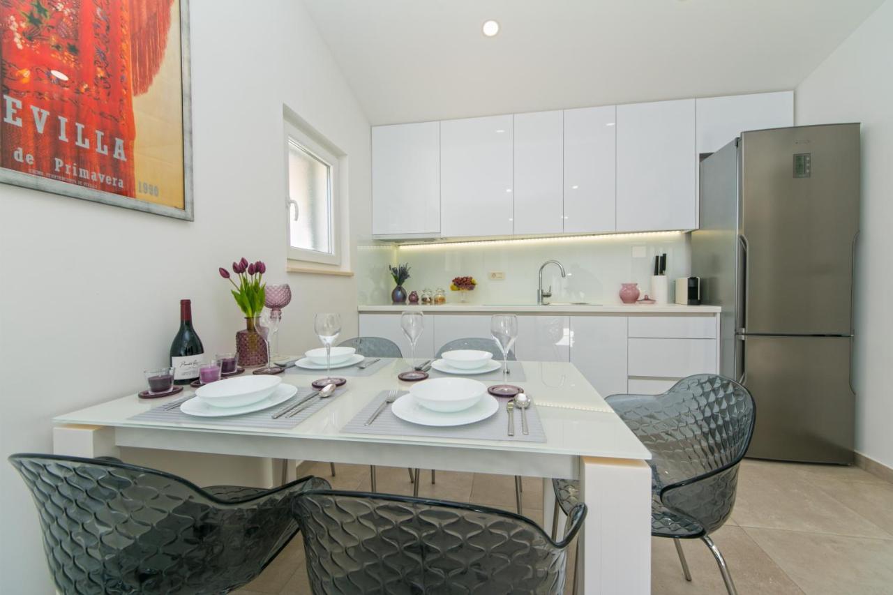 Apartman Stipic 1 Baska Voda Ngoại thất bức ảnh